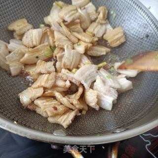 五花肉烧咸菜疙瘩的做法步骤：12