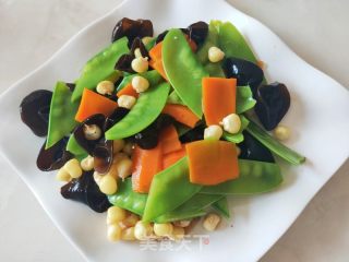 胡萝卜木耳拌荷兰豆的做法步骤：10