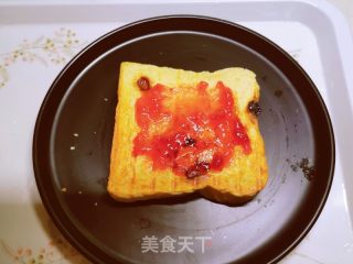 果酱吐司的做法步骤：6