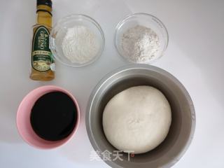 红糖小餐包的做法步骤：2