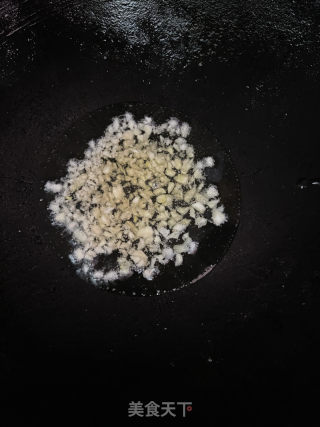 蒜蓉炒番薯叶的做法步骤：4
