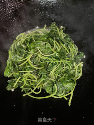 蒜蓉炒番薯叶的做法步骤：7