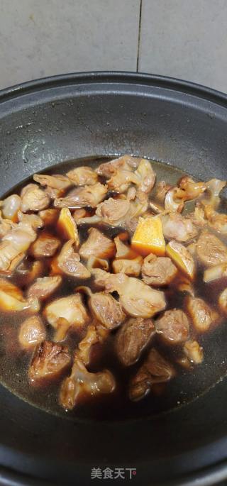 红烧护心肉面筋的做法步骤：11