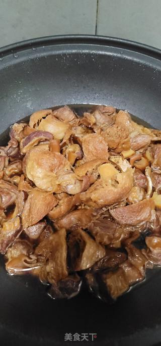红烧护心肉面筋的做法步骤：14