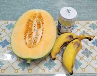 水果沙拉的做法步骤：1