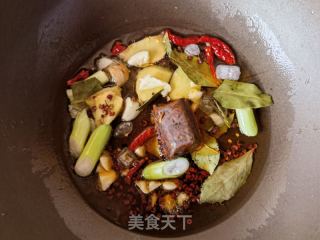 麻辣虾尾烧玉米的做法步骤：5