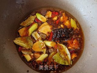 麻辣虾尾烧玉米的做法步骤：6
