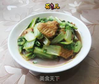 鸡翅中炒毛毛菜