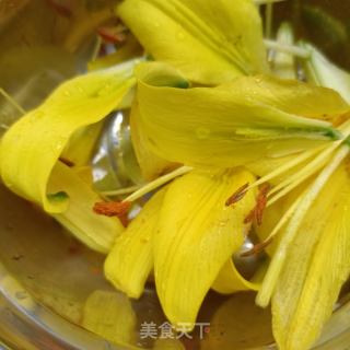 百合花银耳糖水的做法步骤：12