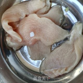 煎鸡胸肉拌黄瓜的做法步骤：5
