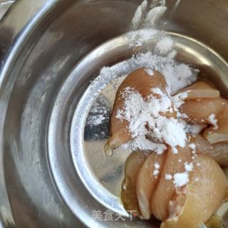 煎鸡胸肉拌黄瓜的做法步骤：8