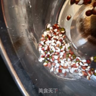 双豆芡实小米粥的做法步骤：3