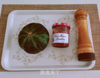 空气炸锅烤南瓜的做法步骤：1