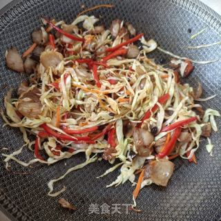 包菜丝回锅肉的做法步骤：11