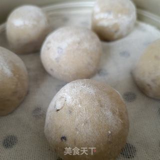 双豆芡实小米粥全麦馒头的做法步骤：10