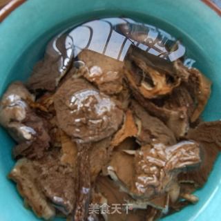 白玉菇松蘑回锅肉的做法步骤：7