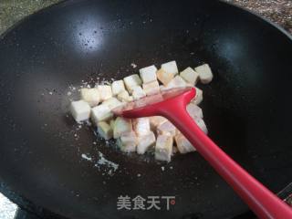 咸菜毛豆炒豆腐的做法步骤：6