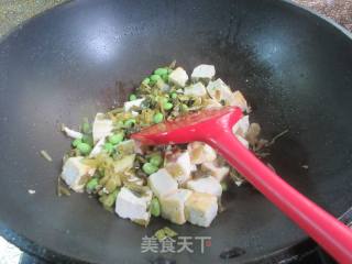 咸菜毛豆炒豆腐的做法步骤：7