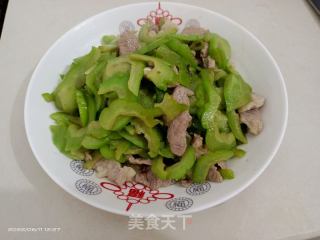 苦瓜炒肉的做法步骤：6