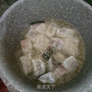 糖醋鱼块的做法步骤：4