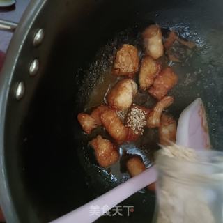 糖醋鱼块的做法步骤：9