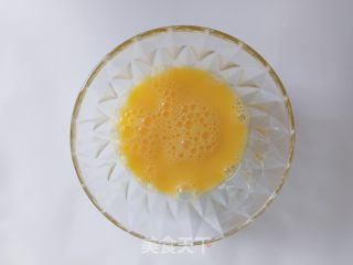酸奶西多士的做法步骤：2