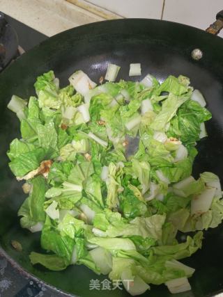 小白菜炒鸡蛋的做法步骤：7