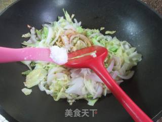 洋葱炒牛心菜的做法步骤：9