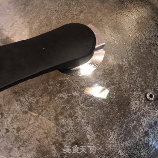 大黄鱼炖粉条的做法步骤：12