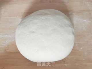 猪肉韭菜三鲜水饺的做法步骤：1