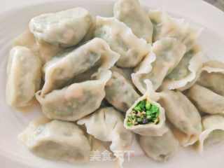 猪肉韭菜三鲜水饺的做法步骤：16