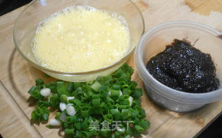 紫菜炒鸡蛋的做法步骤：1