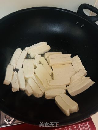 子姜葱段豆腐的做法步骤：4