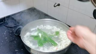 山西刀削面的做法步骤：11