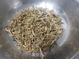 干油豆角炒肉末的做法步骤：1