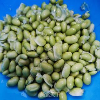 毛豆米烧茄子的做法步骤：2