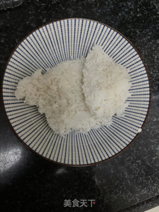 剥皮鱼蟹粥的做法步骤：1
