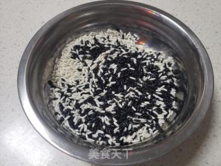 黑米米糊的做法步骤：1