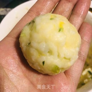 土豆泥饭团的做法步骤：10