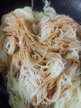 葱油拌面的做法步骤：7