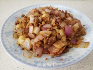 洋葱丁炒肉末的做法步骤：4