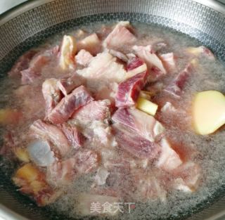 红烧牛排骨的做法步骤：3