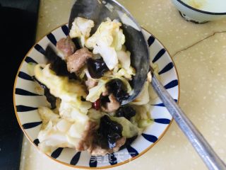 莲花白木耳过油肉的做法步骤：12