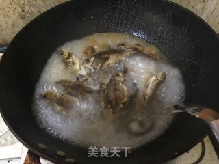 鲫鱼冬瓜汤的做法步骤：4