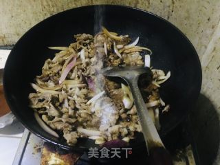 圆葱爆羊肉的做法步骤：9