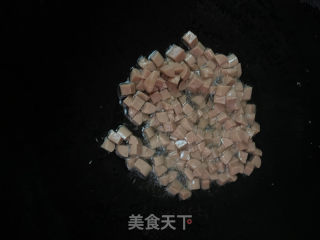 玉米炒火腿的做法步骤：3