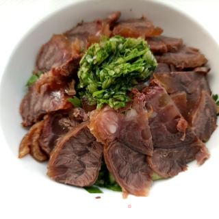 酱牛肉拌黄瓜的做法步骤：14