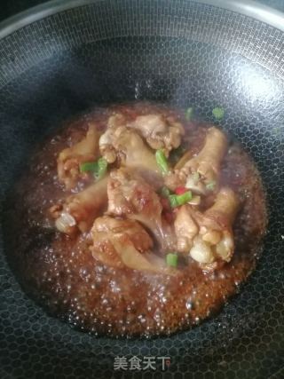 红烧鸡翅根的做法步骤：7