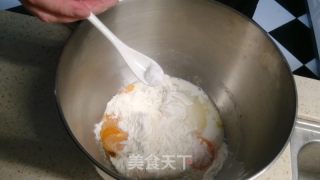 鸡蛋吐司面包的做法步骤：1