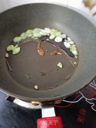 茄子炒虾仁的做法步骤：6